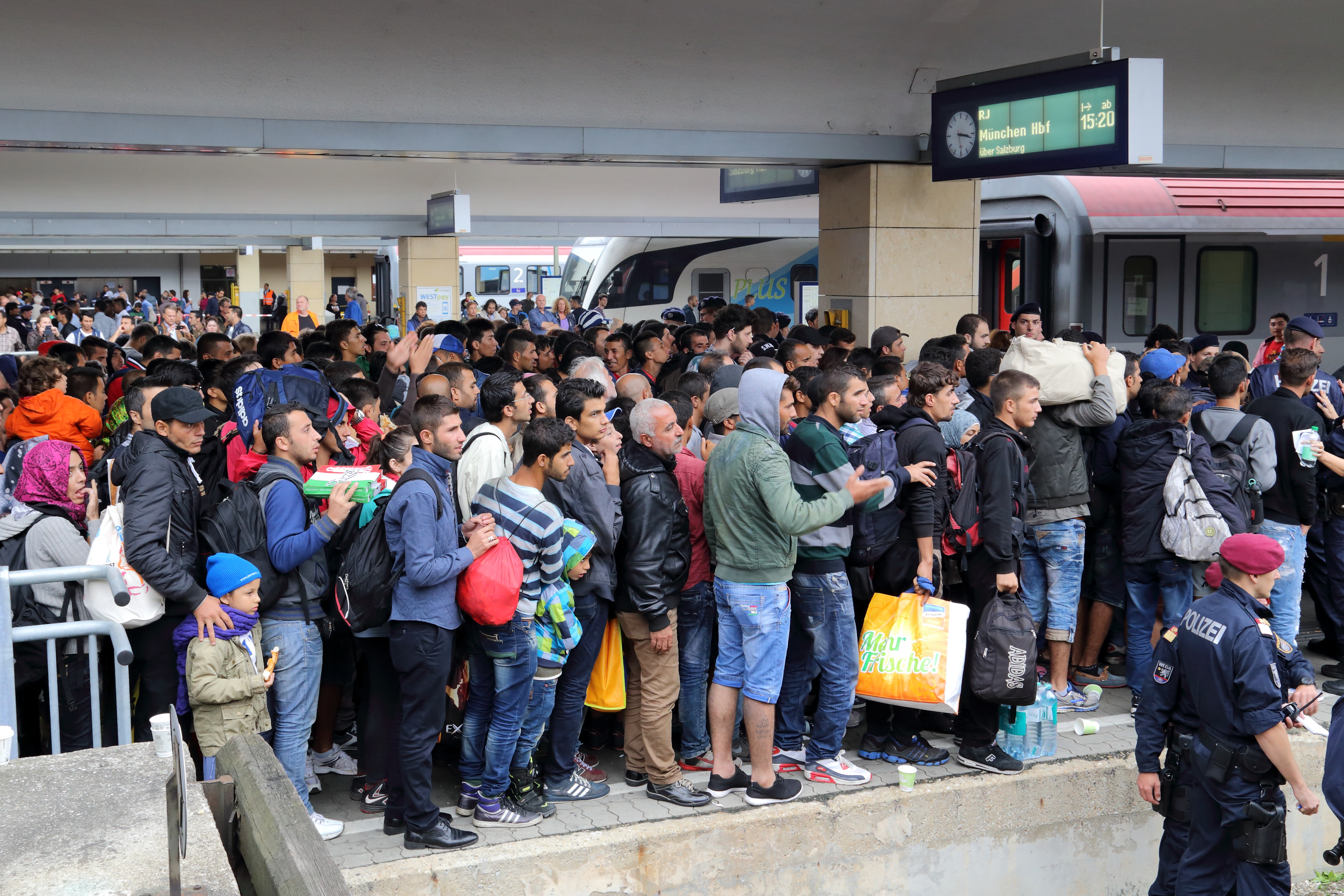 Refugees at Vienna Westbahnhof station, 5 September 2015